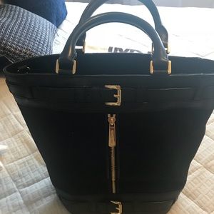 New Michael Kors Black Bucket Bag